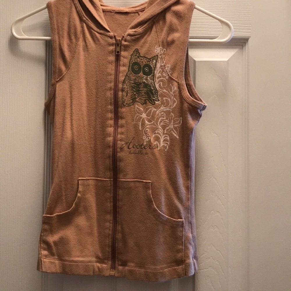 Hooters top wear only once.